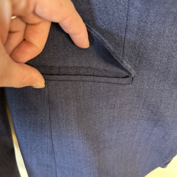 Banana Republic Womens Wool Blend Navy Blazer Size 0 One Button - Picture 9 of 11